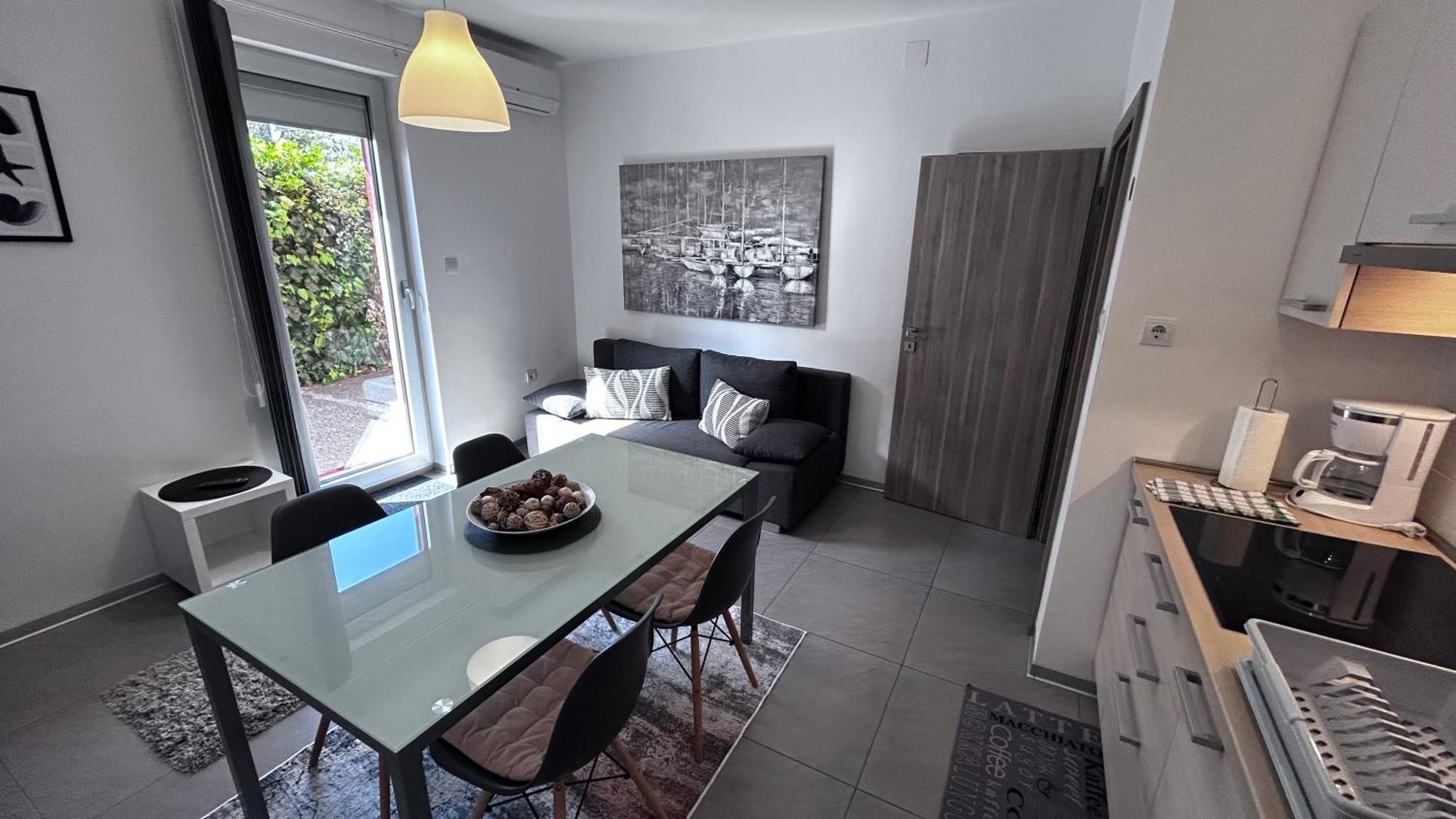 Ivni Apartmani Novigrad Istria Exterior foto